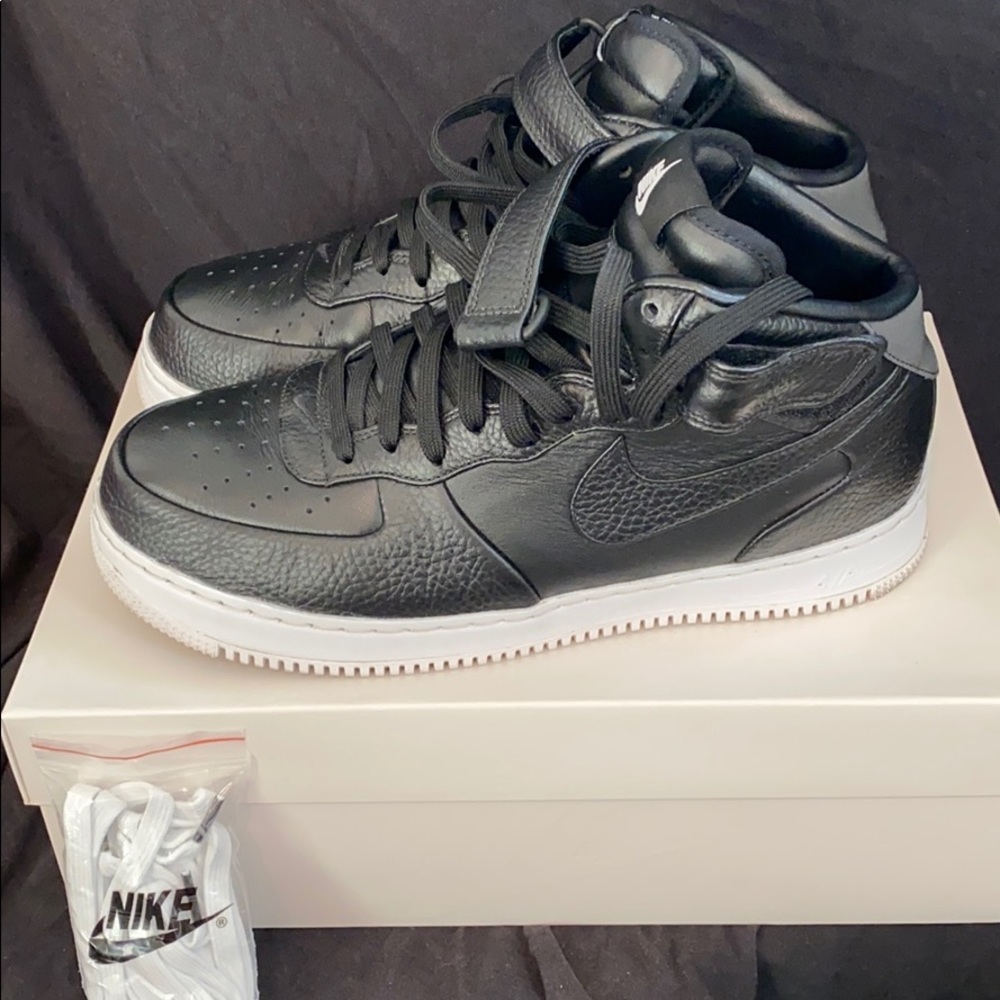 Mens Nikelab  Air Force 1 Mid 10.5